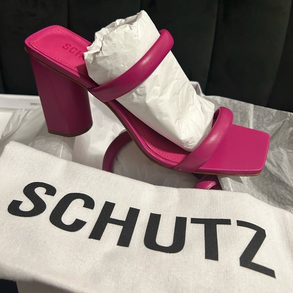NWT SCHUTZ ULLY 2 Strap Heels - Picture 1 of 6